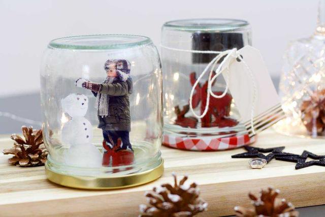 Kreative Schneekugelgestaltung: Entscheide dich für deine Lieblingsfüllung Kreative Schneekugelgestaltung: Entscheide dich für deine Lieblingsfüllung