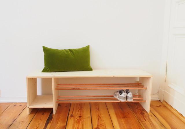 Ordnung im Flur: Mit diesem DIY-Schuhregal aus Holz Ordnung im Flur: Mit diesem DIY-Schuhregal aus Holz