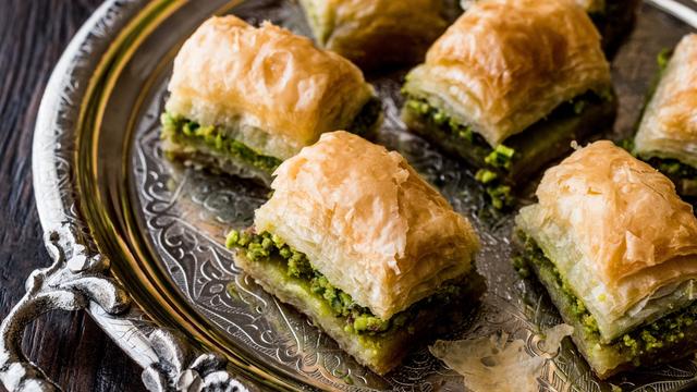 Traditionelle Süßspeise: Selber Baklava herstellen und genießen Traditionelle Süßspeise: Selber Baklava herstellen und genießen