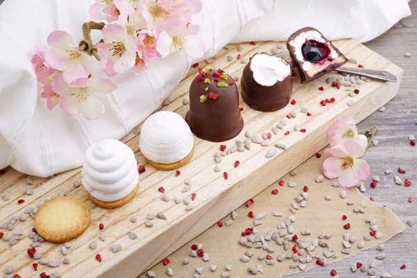 Schritt-für-Schritt Anleitung: Machen Sie Ihre eigenen Schokoküsse zu Hause Schritt-für-Schritt Anleitung: Machen Sie Ihre eigenen Schokoküsse zu Hause