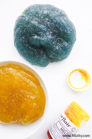 Slime selber machen ohne giftigen Kleber: Sicherer Bastelspaß für Kinder Slime selber machen ohne giftigen Kleber: Sicherer Bastelspaß für Kinder