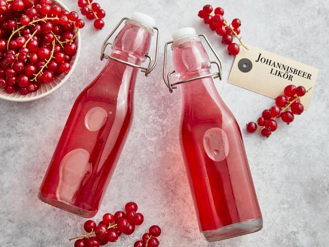 Süßer Genuss: Johannisbeerlikör einfach selbst gemacht! - Sieu Thi Do ...
