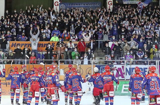 VER Selb und die Frankenpost: Die perfekte Kombination für Eishockeyfans