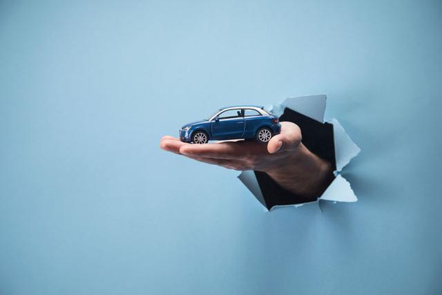 Wie lange sollte man die Vollkasko behalten, bevor man zur Teilkasko wechselt? Wie lange sollte man die Vollkasko behalten, bevor man zur Teilkasko wechselt?