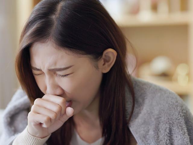 Nächtlicher Husten: Warum verschlimmert er sich abends? Nächtlicher Husten: Warum verschlimmert er sich abends?