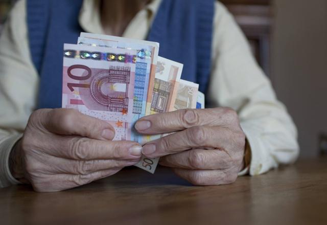 Gibt es eine logische Begründung für die fehlende Inflationsausgleichszahlung an gesetzliche Rentner? Gibt es eine logische Begründung für die fehlende Inflationsausgleichszahlung an gesetzliche Rentner?