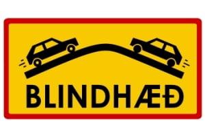 Straßenkuppe: Bedeutung, Gefahren und Verkehrsregeln Straßenkuppe: Bedeutung, Gefahren und Verkehrsregeln