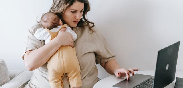 3. Auswirkungen der Elterneigenschaft auf Rentenbezüge und Krankenversicherung 3. Auswirkungen der Elterneigenschaft auf Rentenbezüge und Krankenversicherung