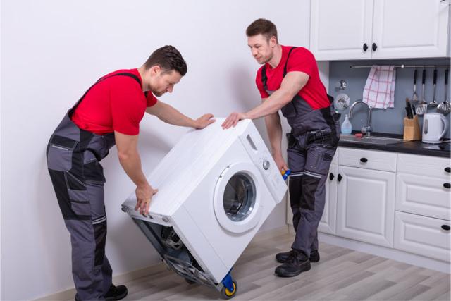 Tipps zum Umzug einer Waschmaschine: Sicherer Transport und Schutz der Maschine Tipps zum Umzug einer Waschmaschine: Sicherer Transport und Schutz der Maschine