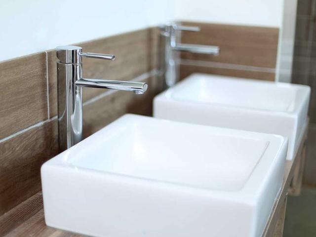 Kreative Ideen: Wie baue ich einen Waschtisch mit Arbeitsplatte selbst? Kreative Ideen: Wie baue ich einen Waschtisch mit Arbeitsplatte selbst?